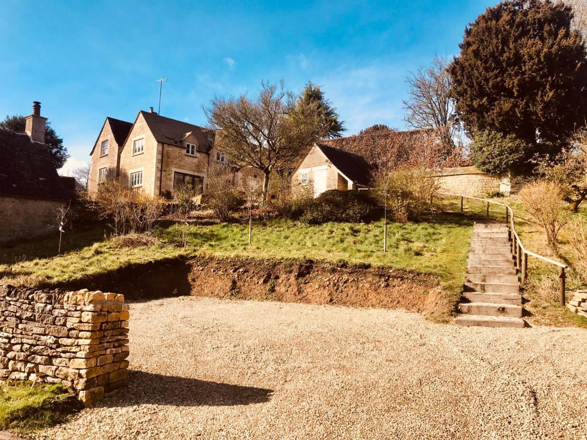 סירנססטר The Old Post Office Studio Apartment In A Beautiful Cotswold Village מראה חיצוני תמונה