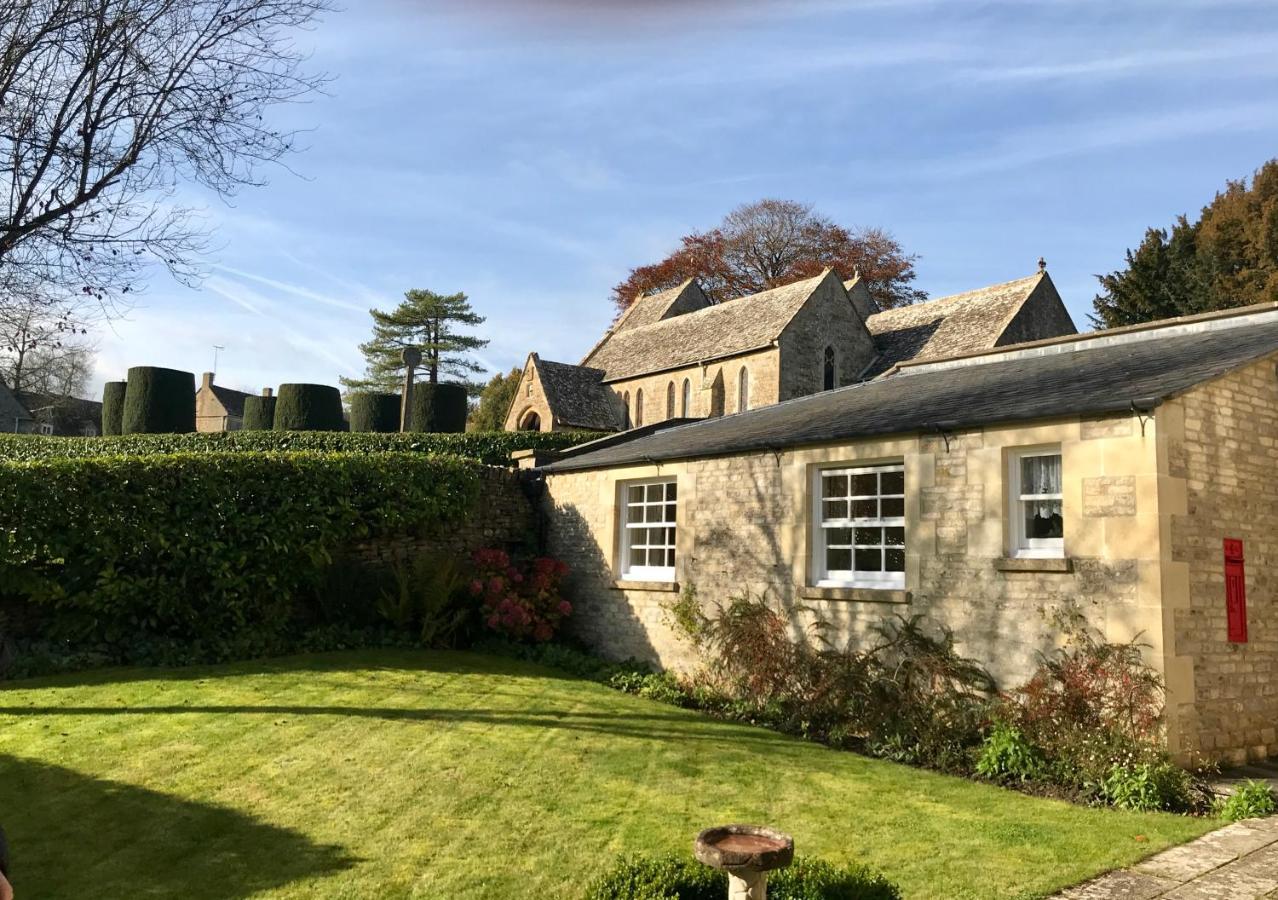 סירנססטר The Old Post Office Studio Apartment In A Beautiful Cotswold Village מראה חיצוני תמונה